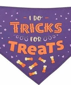 Frisco I Do Tricks For Treats Dog & Cat Bandana 9 Frisco I Do Tricks For Treats Dog & Cat Bandana -Dog Cat Corner 158938 PT2. SY630 V1633729005