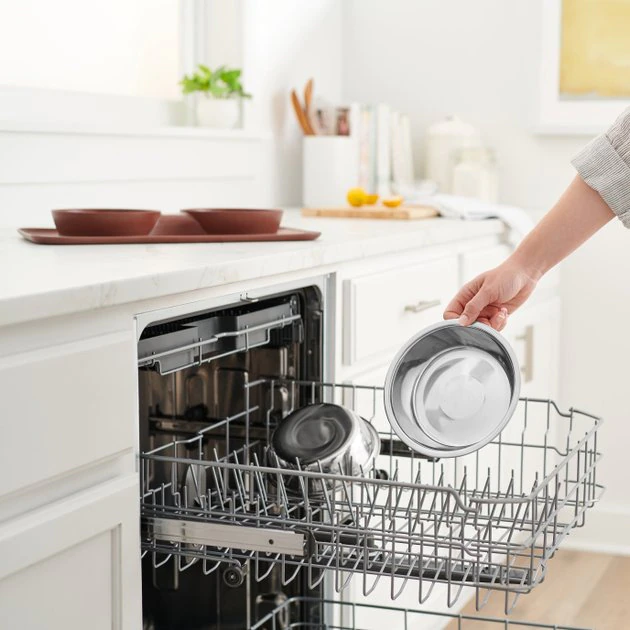 Frisco Double Stainless Steel Dog & Cat Bowl with Silicone Mat 9 Frisco Double Stainless Steel Dog & Cat Bowl with Silicone Mat - Image 7