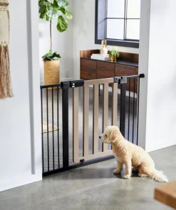 Frisco Wood & Metal Extra Wide Auto-close Dog Gate, 30-in